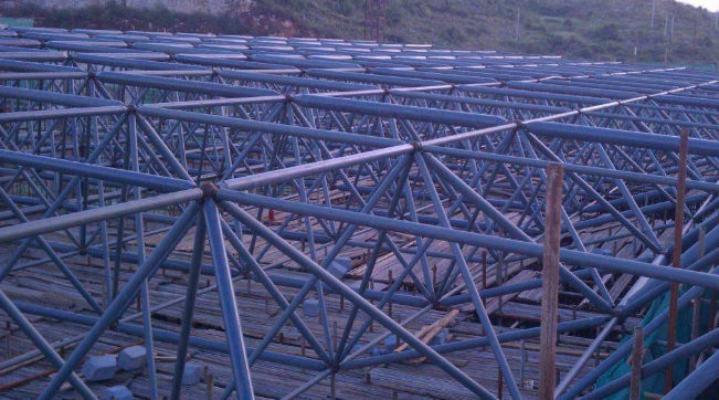 衡阳概述网架加工中对钢材的质量的过细恳求